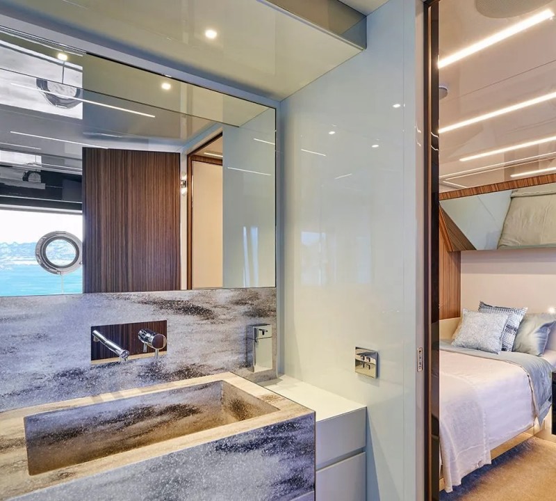 Twin Cabin Bathroom