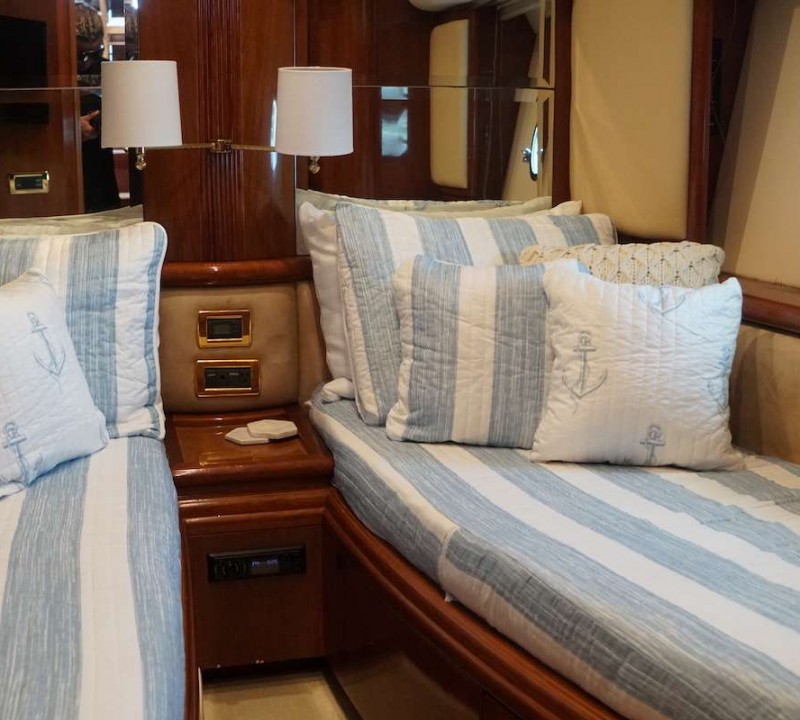 Twin Cabin