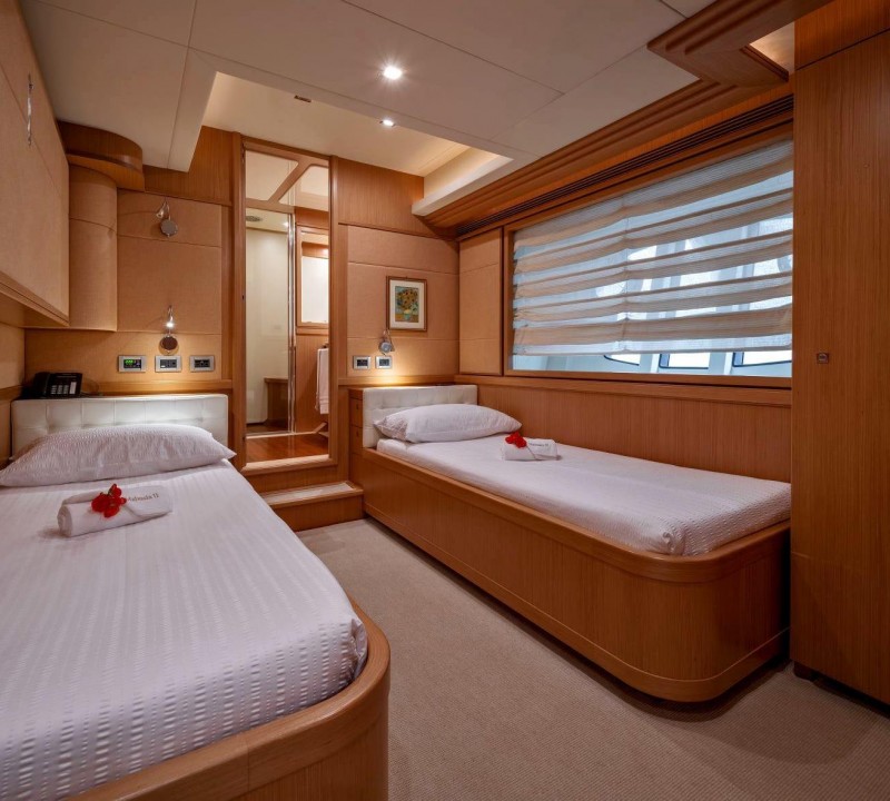 Twin Guest Cabin