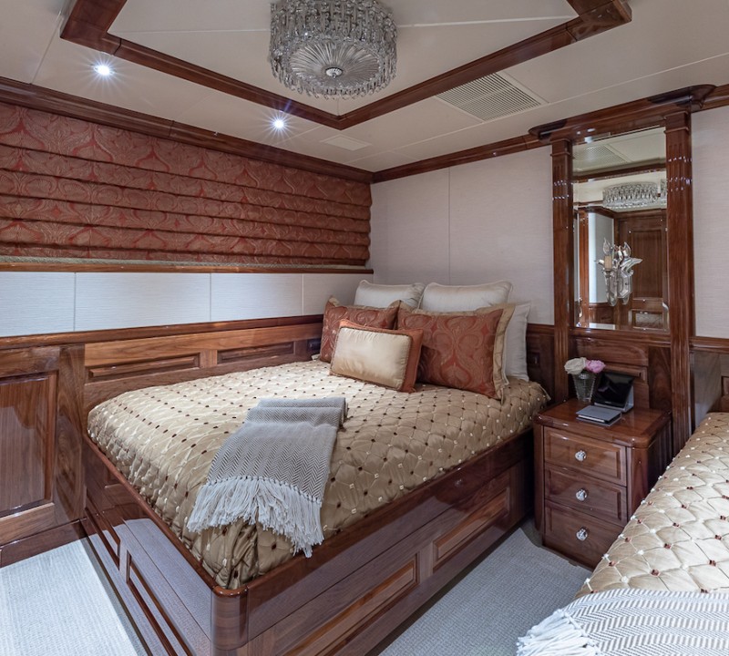 Twin Guest Suite