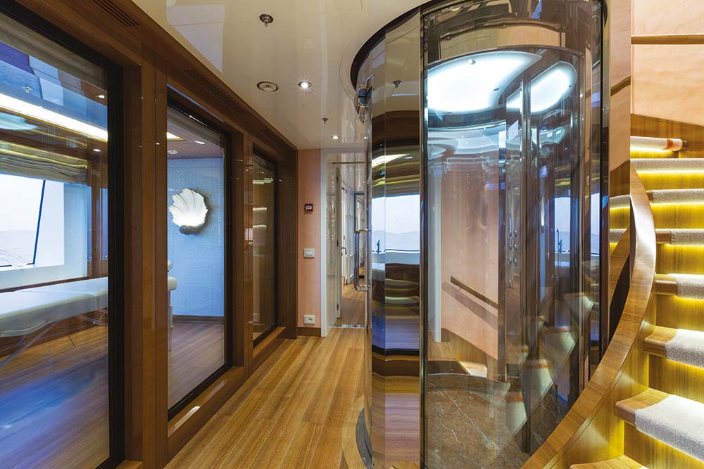 Upper Deck Massage And Lobby