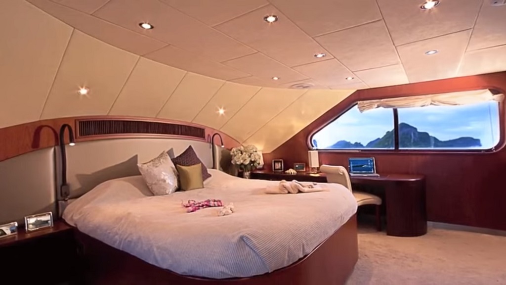 Vast Cabins