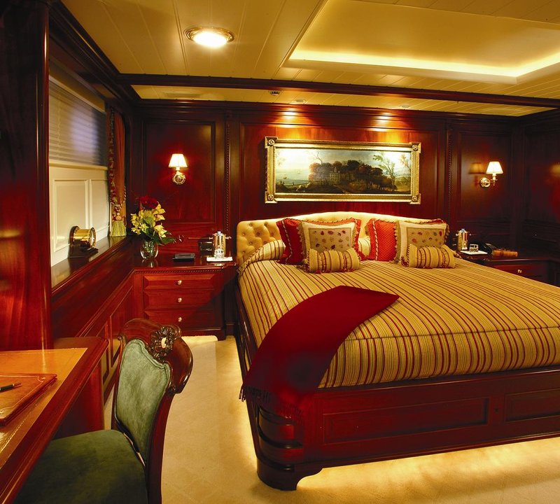 Very Spacious Double Cabin