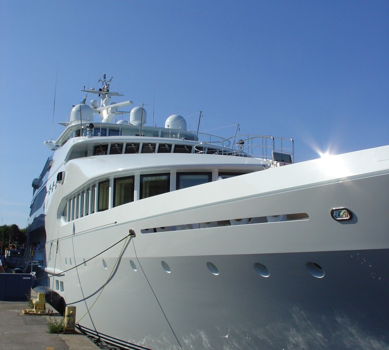 yacht Samar
